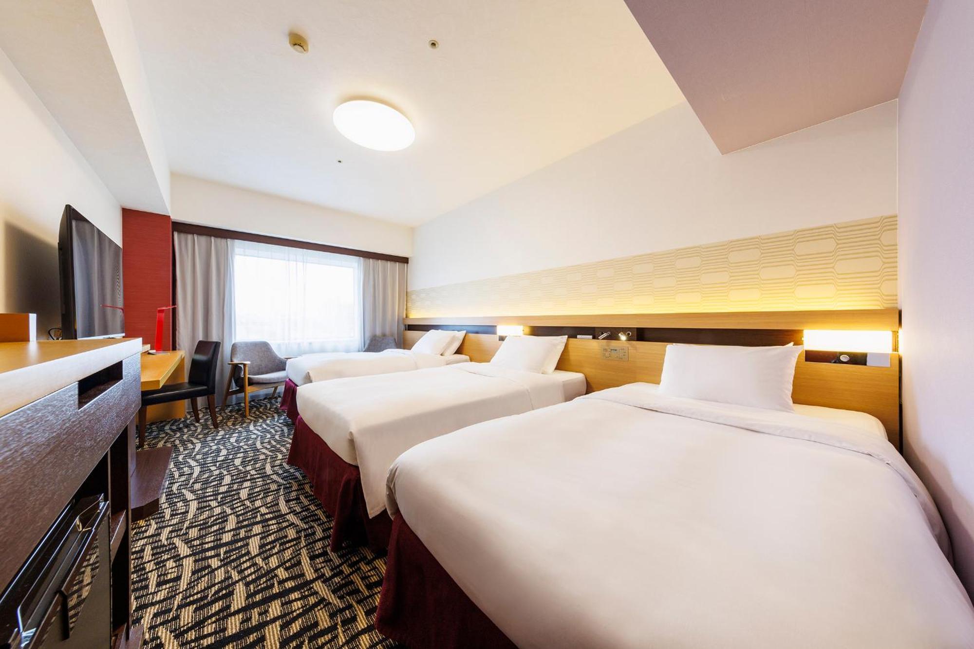 Hotel Metropolitan Edmont Токио Екстериор снимка